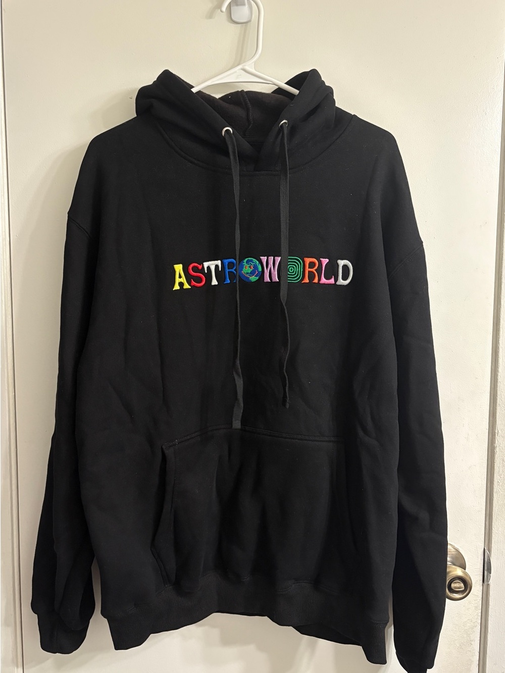 Travis Scott Astroworld Black Graphic Hoodie - Multicolor Logo